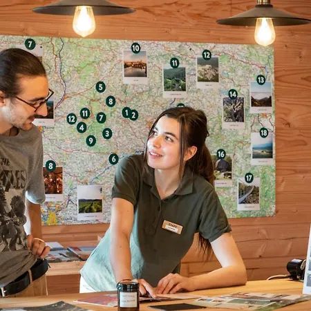 Huttopia Pays De Cordes Sur Ciel Кемпинг *