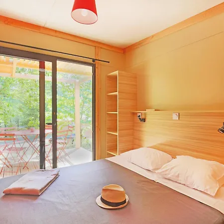 Кемпинг Huttopia Pays De Cordes Sur Ciel