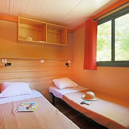 Kemping Huttopia Pays De Cordes Sur Ciel Vindrac-Alayrac